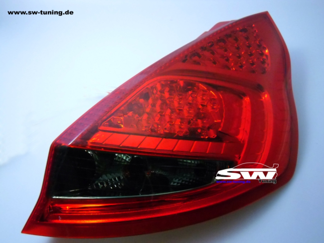 LED R�ckleuchten Ford Fiesta MK7 JA8 08+ 3/5T�rer red/smoke