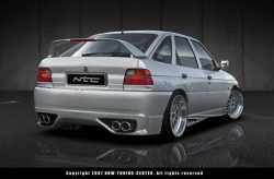Ford Escort MK5 Hecksto�stange Modena-Design