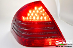 LED R�ckleuchten Mercedes Benz W203 C-Klasse FL 04-07 red/smoke
