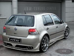 VW Golf4 Seitenschweller im DJ Design