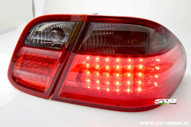 SW-Light LED Rückleuchten für Mercedes Benz CLK W208 06/97-02 red/black