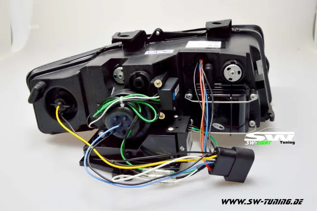 SW-Light Scheinwerfer für Audi A4 8E B6 01-04 LED Standlicht chrom