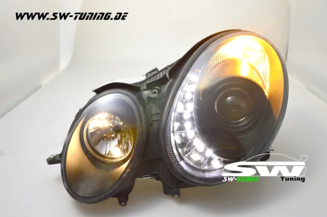 SW-Light Xenon Scheinwerfer für Mercedes Benz W211 E-Klasse 02-06 Black HID