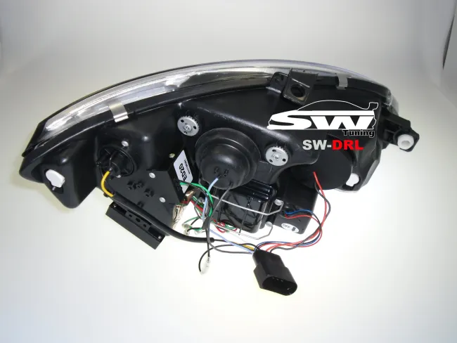 SW-DRL Scheinwerfer Seat Leon 1P1 09-13 Facelift LED Tagfahrlicht R87 chrom