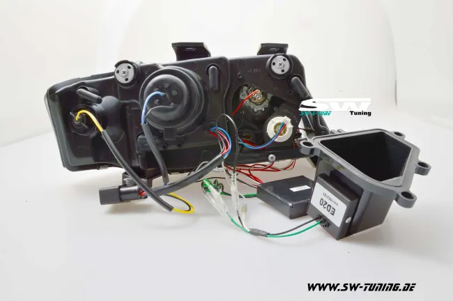 SW-LTube Scheinwerfer Audi A6 4B FL 01-04 LED Lighttube black