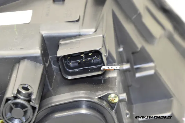 SW-CCFL Angel Eye Headlights for 3Series BMW E90 E91 05-13 2 CCFL halo rings black