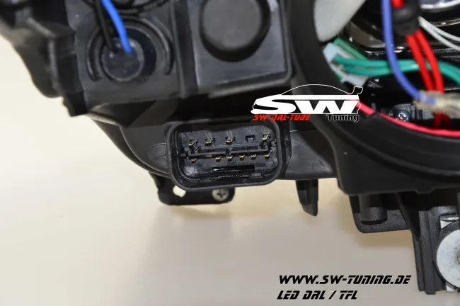 SW-DRLtube Angel Eye Scheinwerfer BMW 3er F30/F31 12-15 3D-LED TFL R87 black