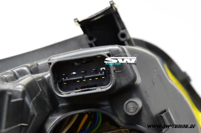 Angel Eye headlights for 3Series BMW E90 E91 05-13 2 High LED halo rims black