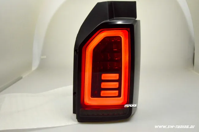 SW-Celi LED Rückleuchten für VW T6 Typ SG 16-20 Black/smoke RED-Lightbar
