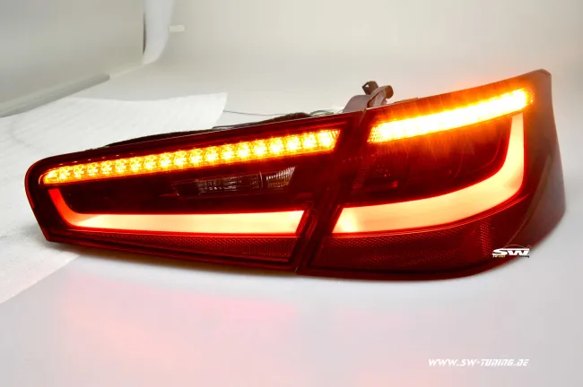 SW-Celi LED Rückleuchten für Audi A3 8V 3Türer 12-16 red
