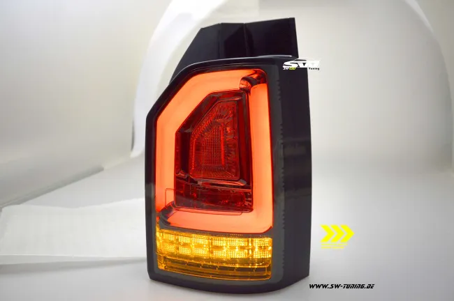 SW-Celi LED Rückleuchten für VW T6 Typ SG 16-20 Heckklappe smoke mit Wischblinker