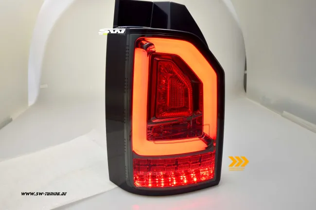 SW-Celi LED Rückleuchten für VW T6 Typ SG 16-20 smoke mit Wischblinker für Werks LED