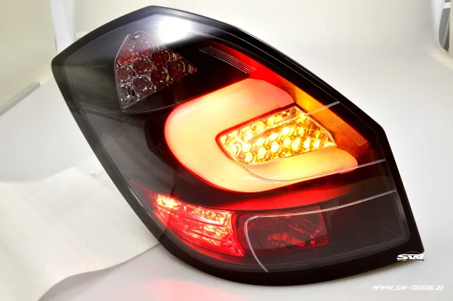 SW-Celi LED taillights Skoda Fabia II 5j 07-15 black / clear Lightbar 5Doors