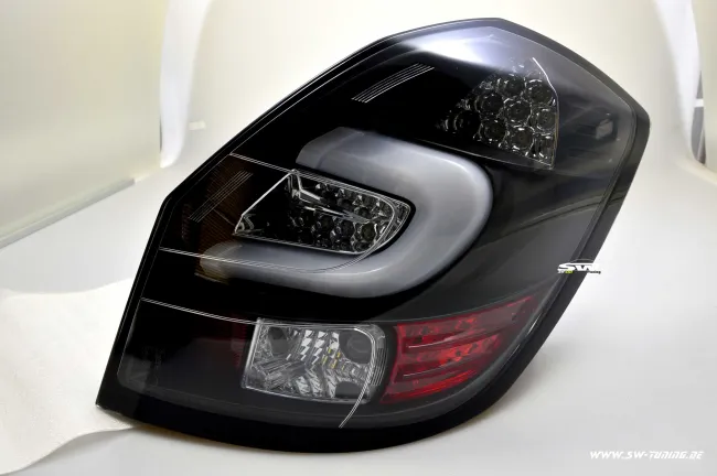 SW-Celi LED taillights Skoda Fabia II 5j 07-15 black / clear Lightbar 5Doors