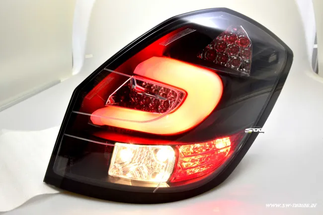 SW-Celi LED taillights Skoda Fabia II 5j 07-15 black / clear Lightbar 5Doors