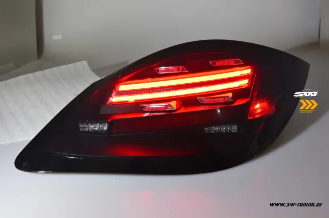SW-Celi LED Tail Light for Porsche Boxster / Cayman 987.2 Facelift 10-14 black/smoke Lightbar-RED