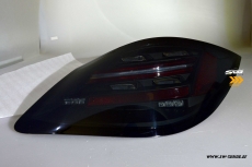 SW-Celi LED Tail Light for Porsche Boxster / Cayman 987.2 Facelift 10-14 black/smoke Lightbar-RED