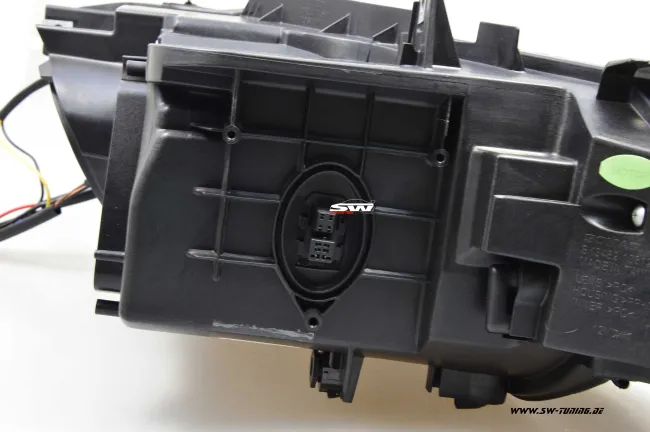 SWDRL Angel Eye Xenon headlights for BMW 3 Series F30 / F31 12-15 LED U-Tube DRL helo rim black