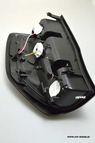 SW-Celi LED tail lights for Ford Ranger TKE 12-22 Black RED-Lightbar