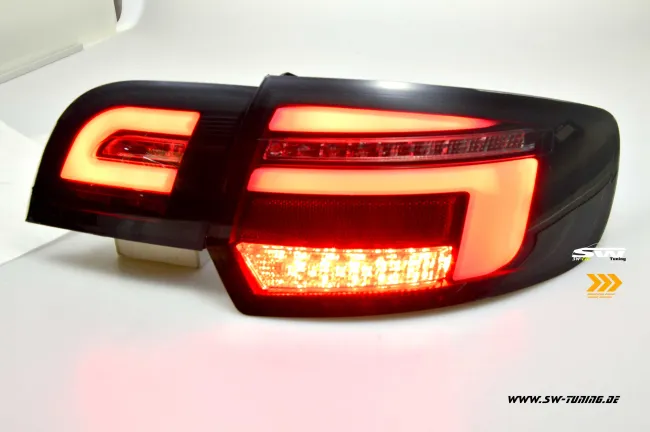 SW-Celi LED Rückleuchten für Audi A3 8PA 03-08 Sportback Lightbar LED Wischblinker Black/smoke