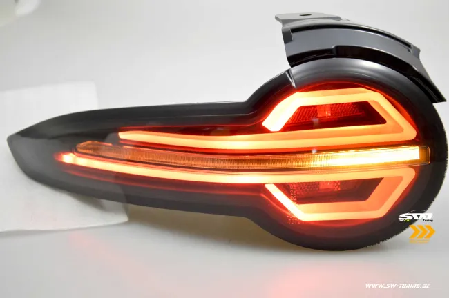 SW-Celi LED Rückleuchten passend für Mazda MX5 ND 15-23 black/smoke Lightbar Wischblinker