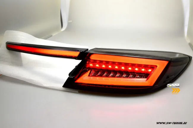 SW-Celi LED Rückleuchten passend für Toyota GR86 / Subaru BRZ 21-25 Black/smoke RED-Lightbar