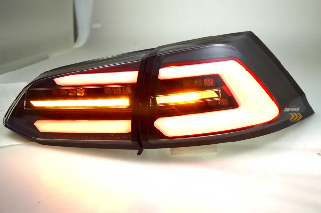 SWCeli LED Rückleuchten passend für Golf 7.5 Facelift Variant Kombi 18-20 Black LED Wischblinker für OE LED