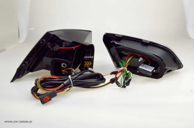 SWCeli LED Rückleuchten passend für VW Golf 7 Variant Kombi 13-17 Black LED Wischblinker