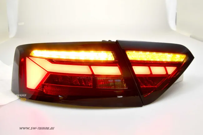 SW-Celi LED Rückleuchten für Audi A5 8F 8T3 Facelift 12-16 cherry red/smoke 2Türer für Werks LED