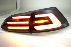 SWCeli LED taillights suitable for Golf 7.5 Facelift Variant Stationwagon 18-20 Black RED-Lightbar for OE LED