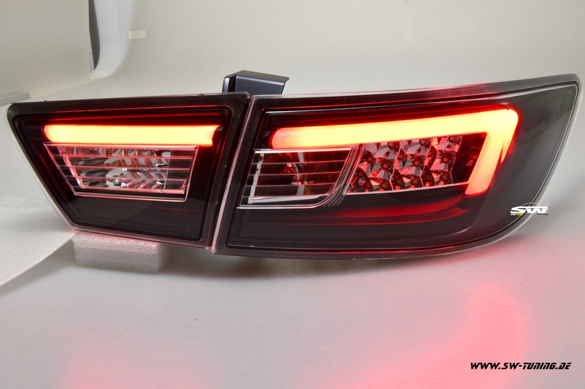 SWCELis LED taillights for Renault Clio IV 1317 black